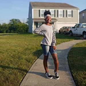 Meet your Posher, Taniya